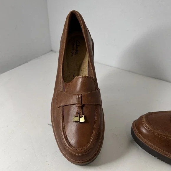 Clarks Collection Leather Loafer w. Tassel Westlynn Bella Tan Leather Sz 8.5 - Picture 2 of 7